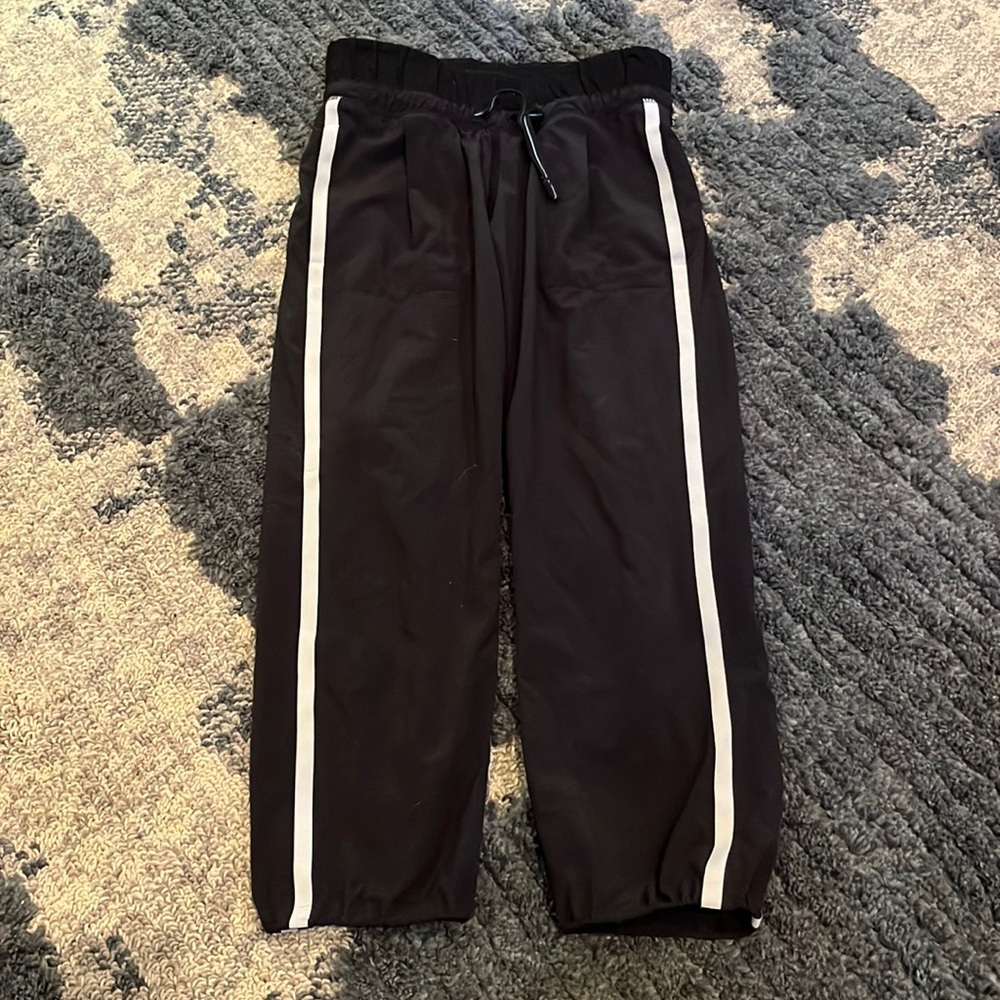 Ivivva  joggers!!!